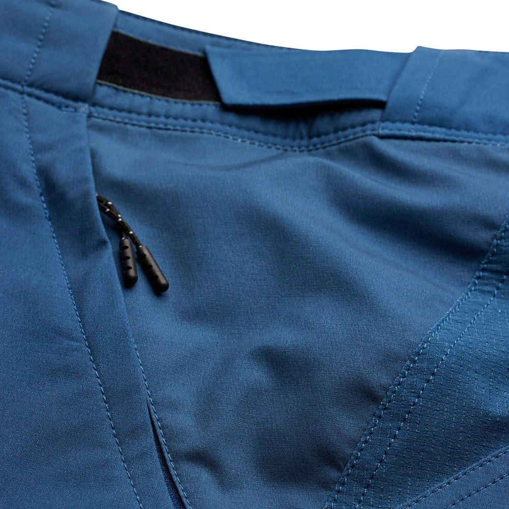 SKYLINE SHORT SHELL MONO INDIGO