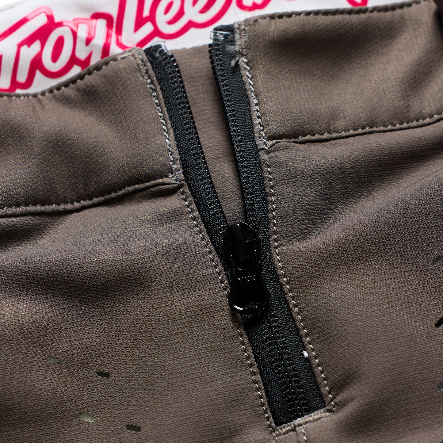 SE PRO PANT MYTH DARK OLIVE / PUMICE