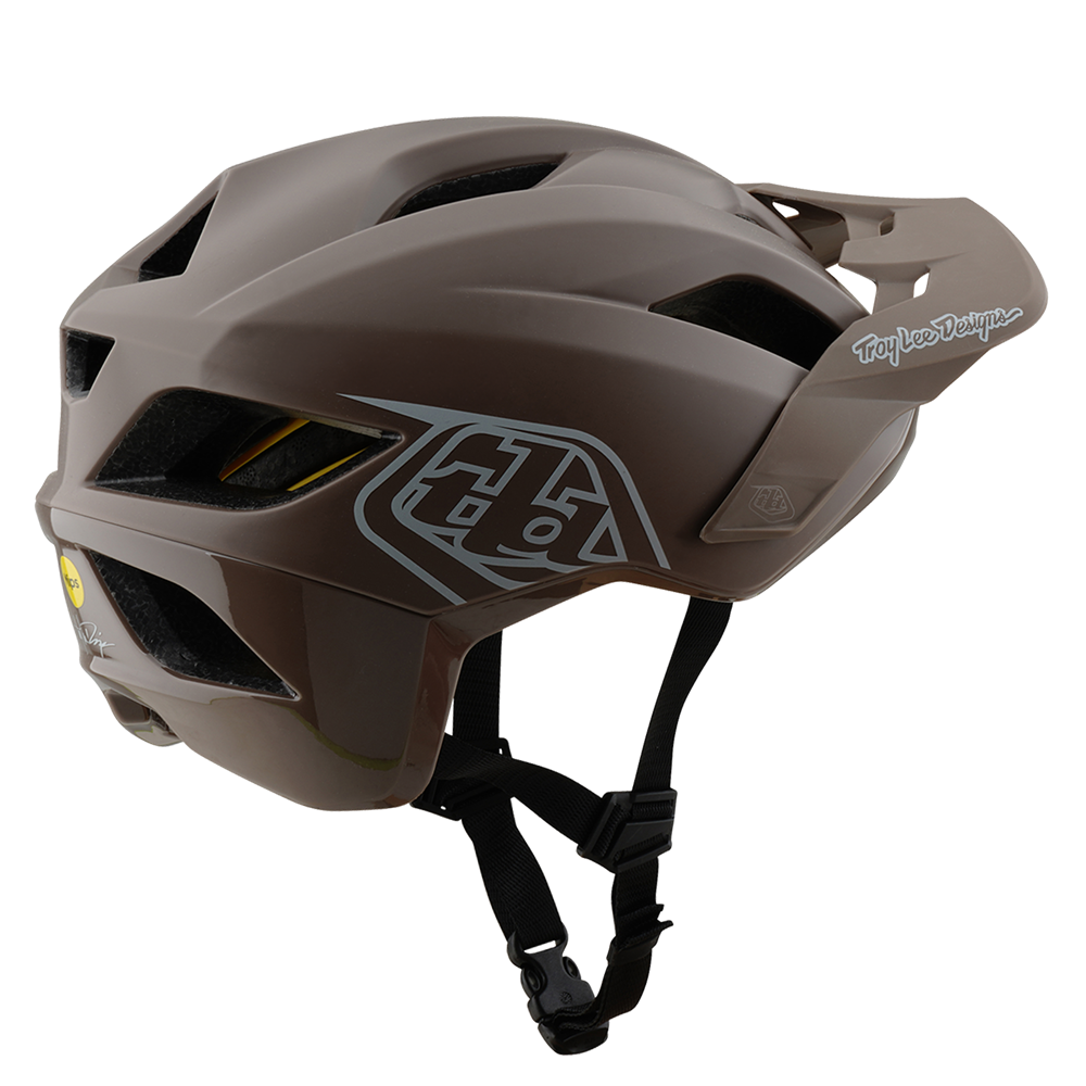 FLOWLINE AS HELMET POINT CAPER / CHALK