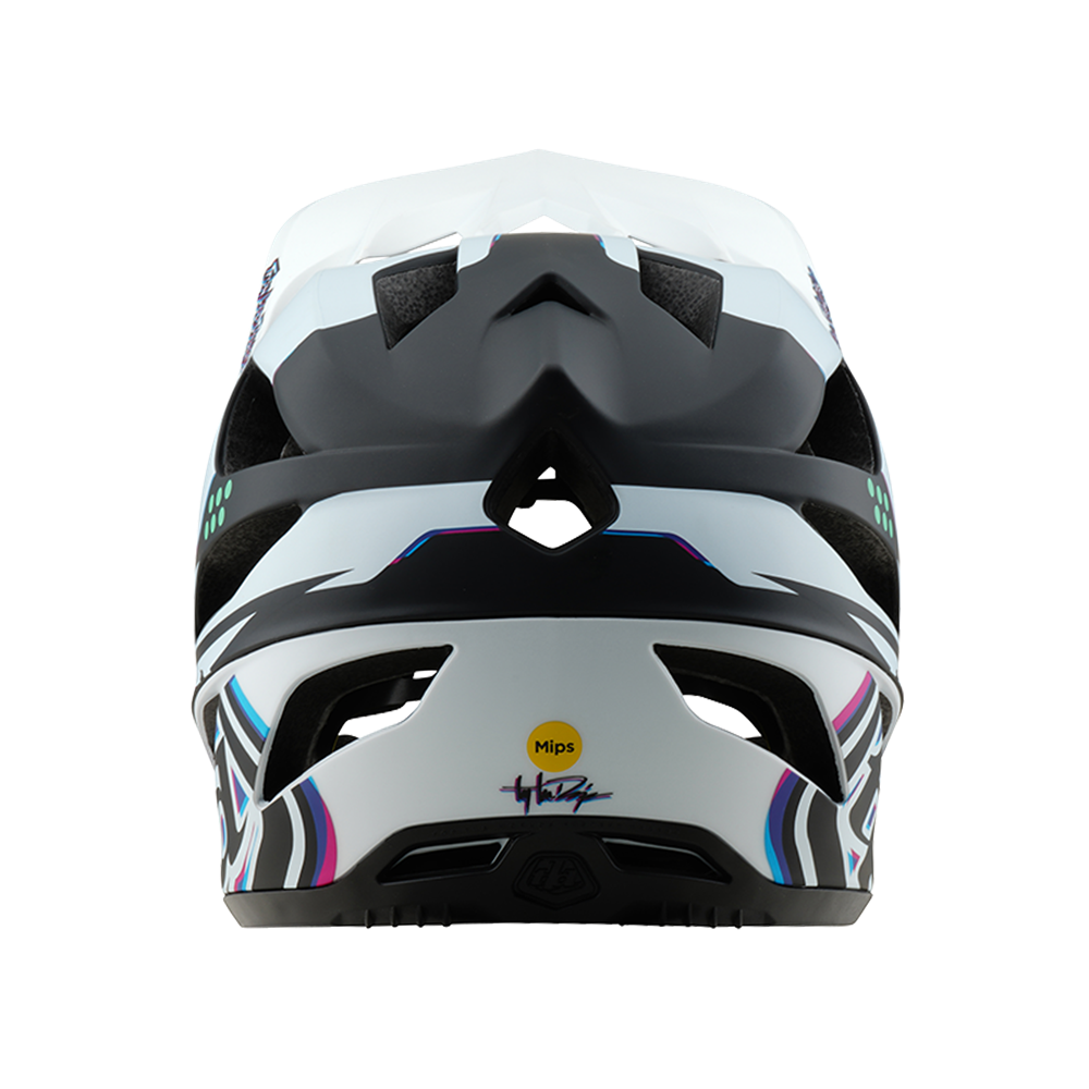 STAGE AS HELMET TROOPER WHITE