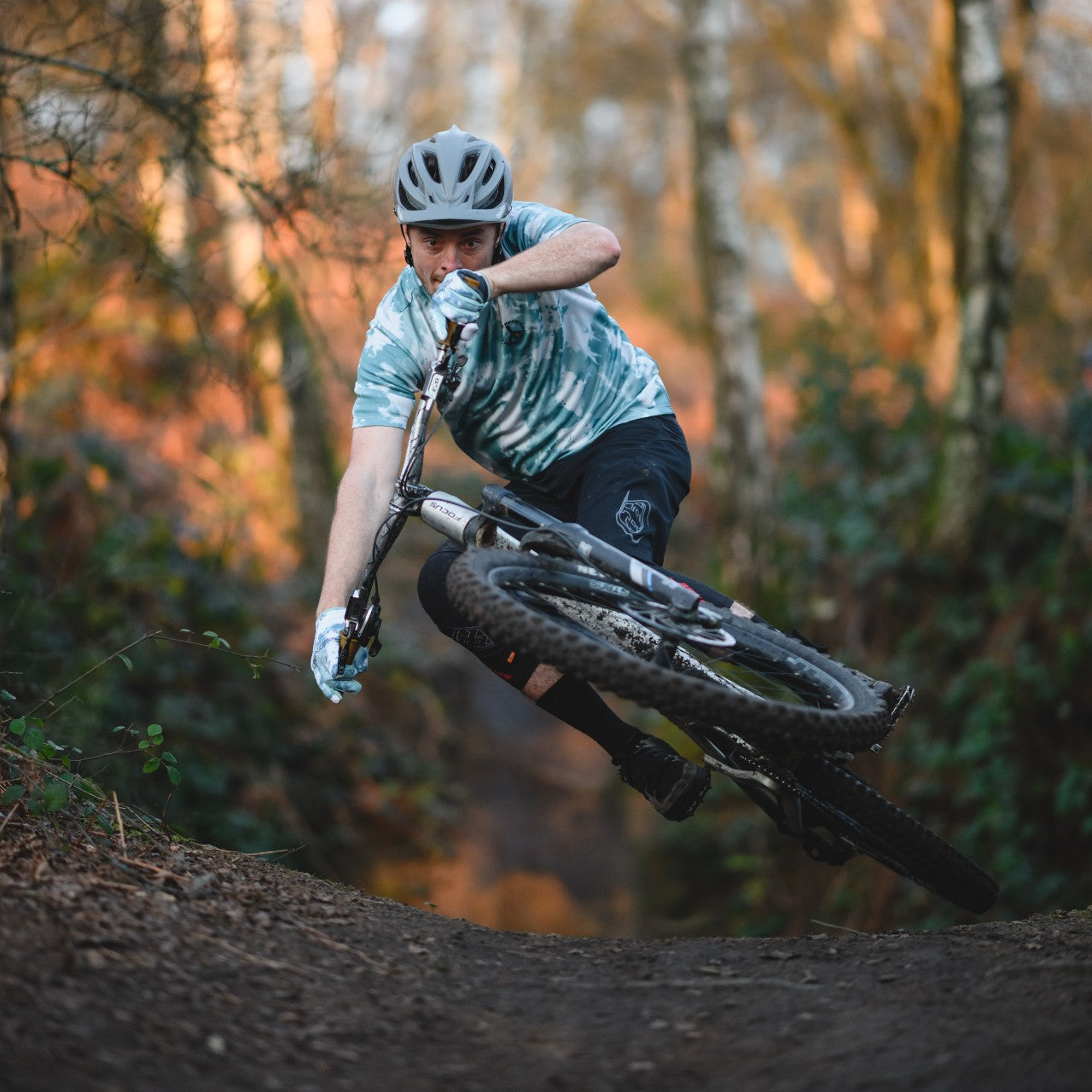 FLOWLINE SS JERSEY PLOT IVY | YOUTH
