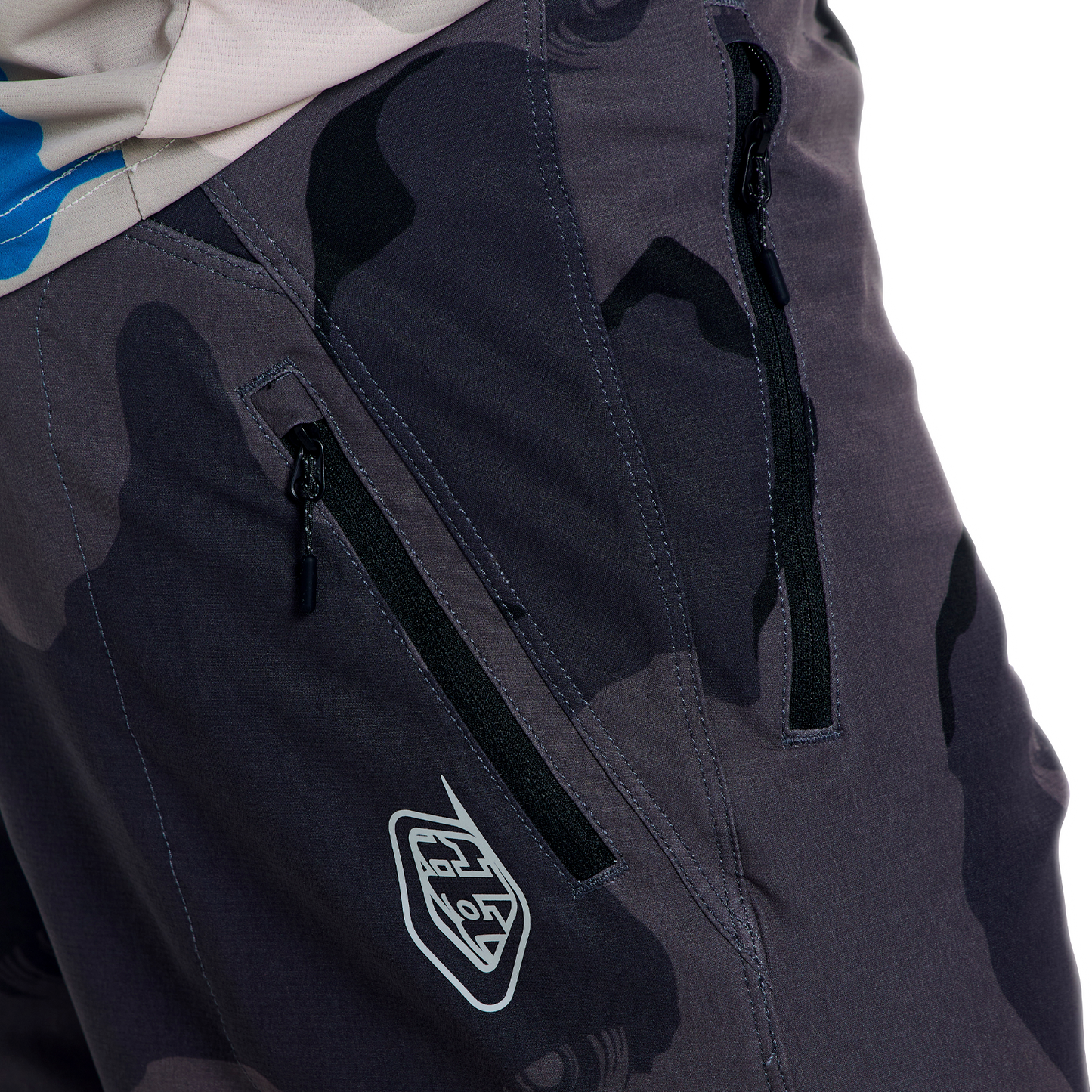 SKYLINE PRO SHORT SHELL FLOW CAMO CARBON