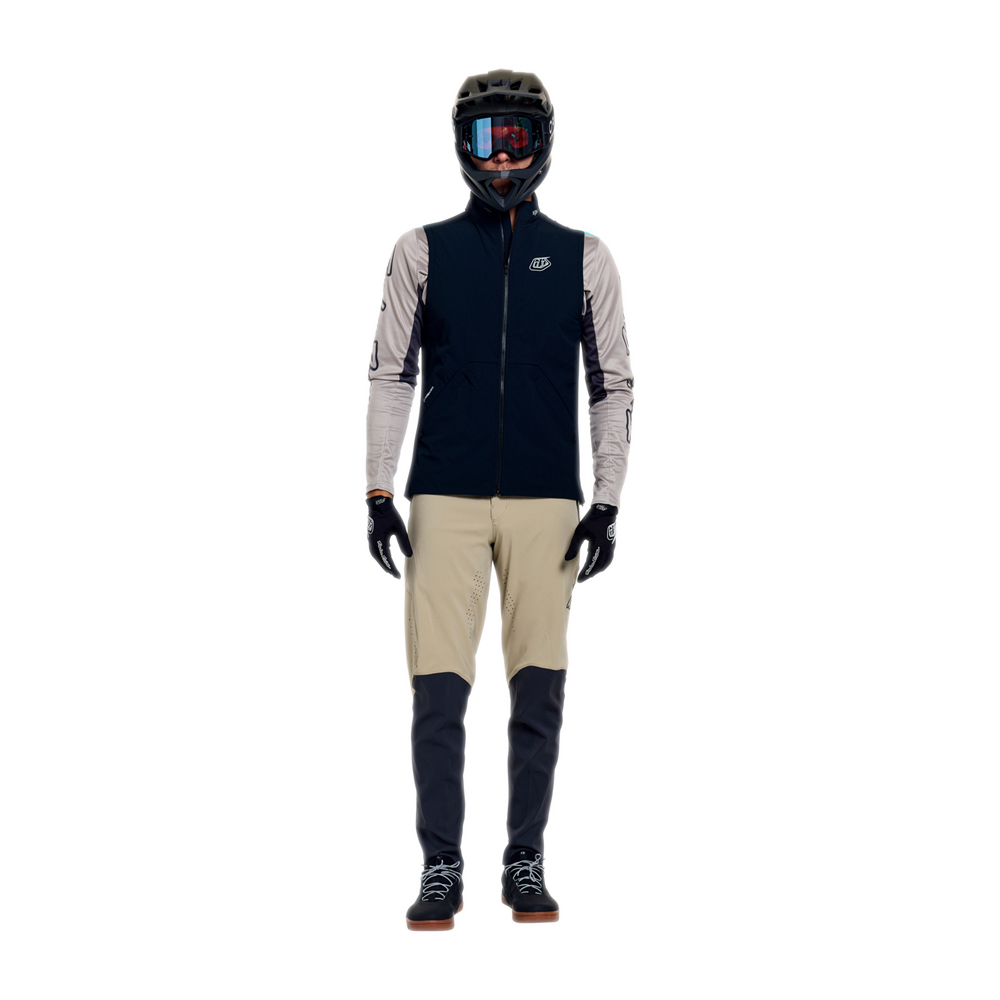 STAGE VEST MONO BLACK