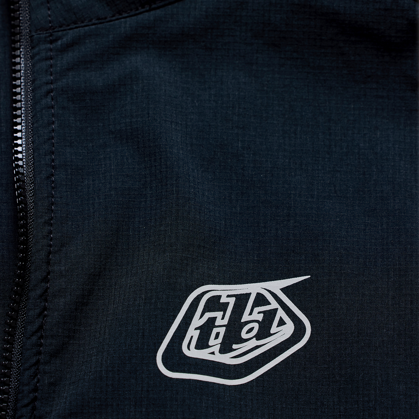 STAGE VEST MONO BLACK