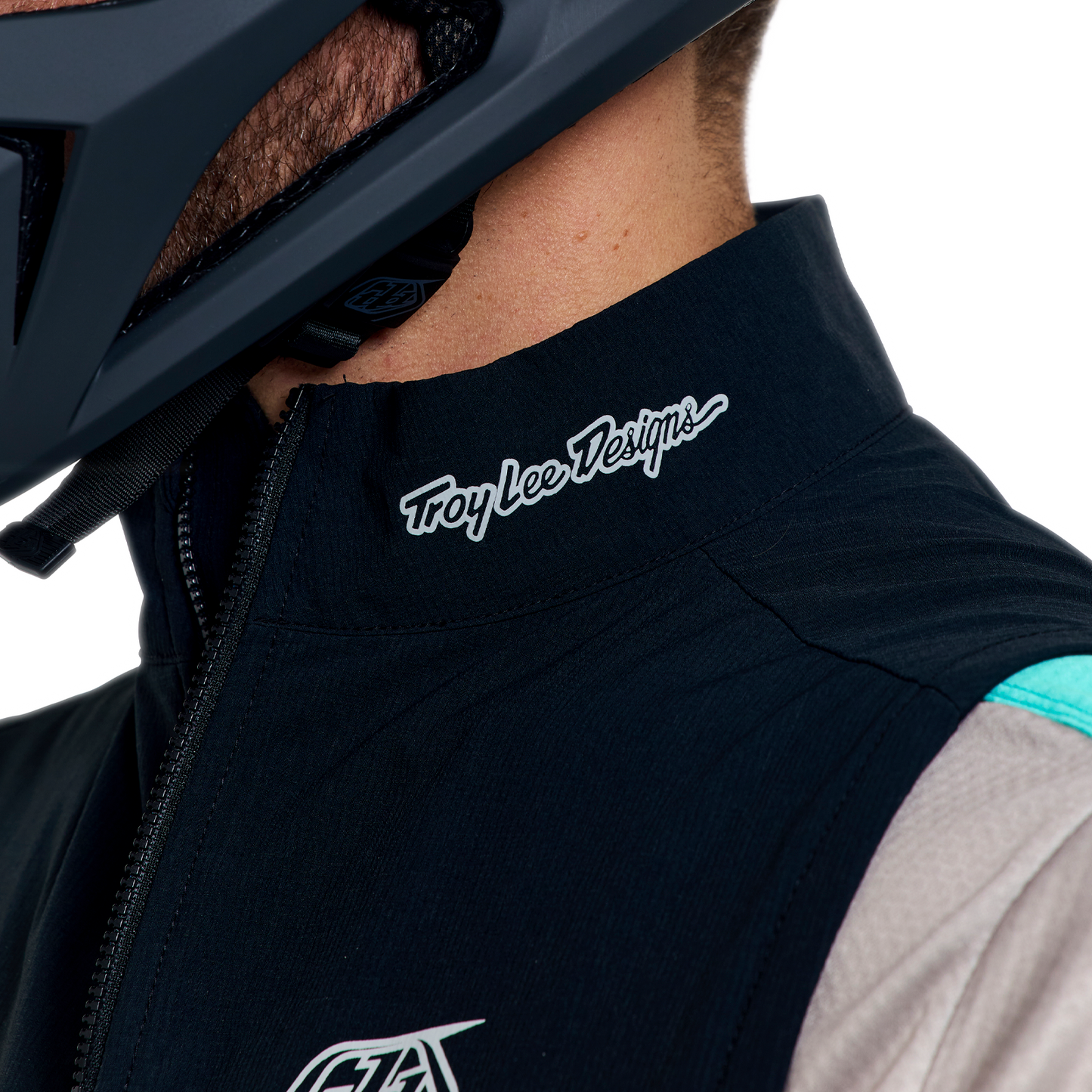 STAGE VEST MONO BLACK