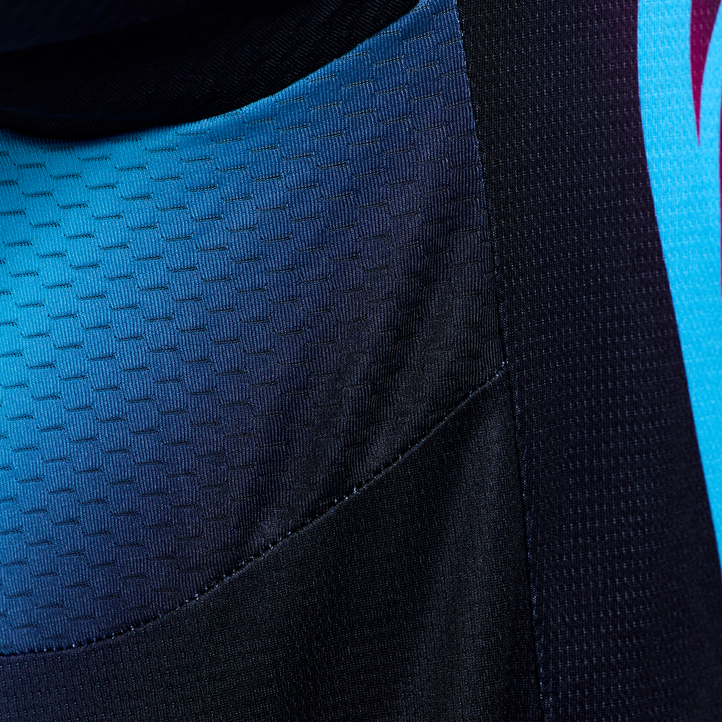 GP PRO JERSEY FRAMEWORK BLACK / CYAN