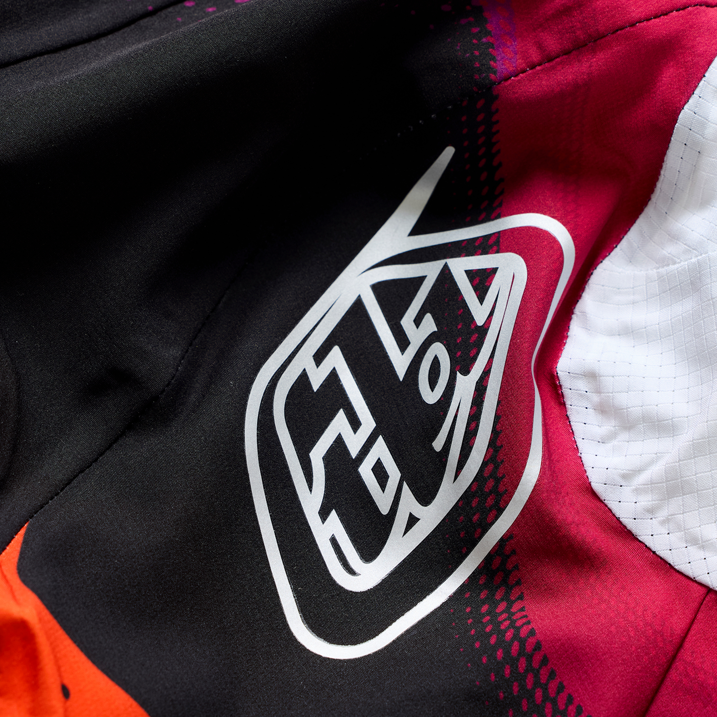 SE ULTRA PANT VISION BLACK / FUCHSIA