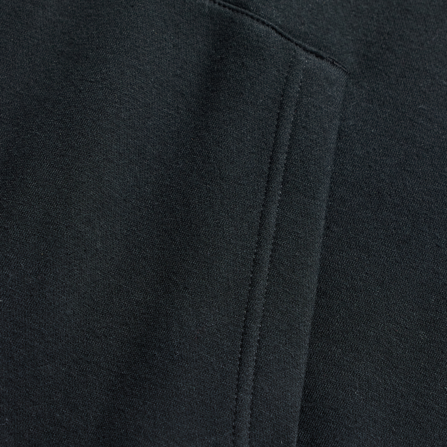 HERITAGE PULLOVER HOODIE BLACK