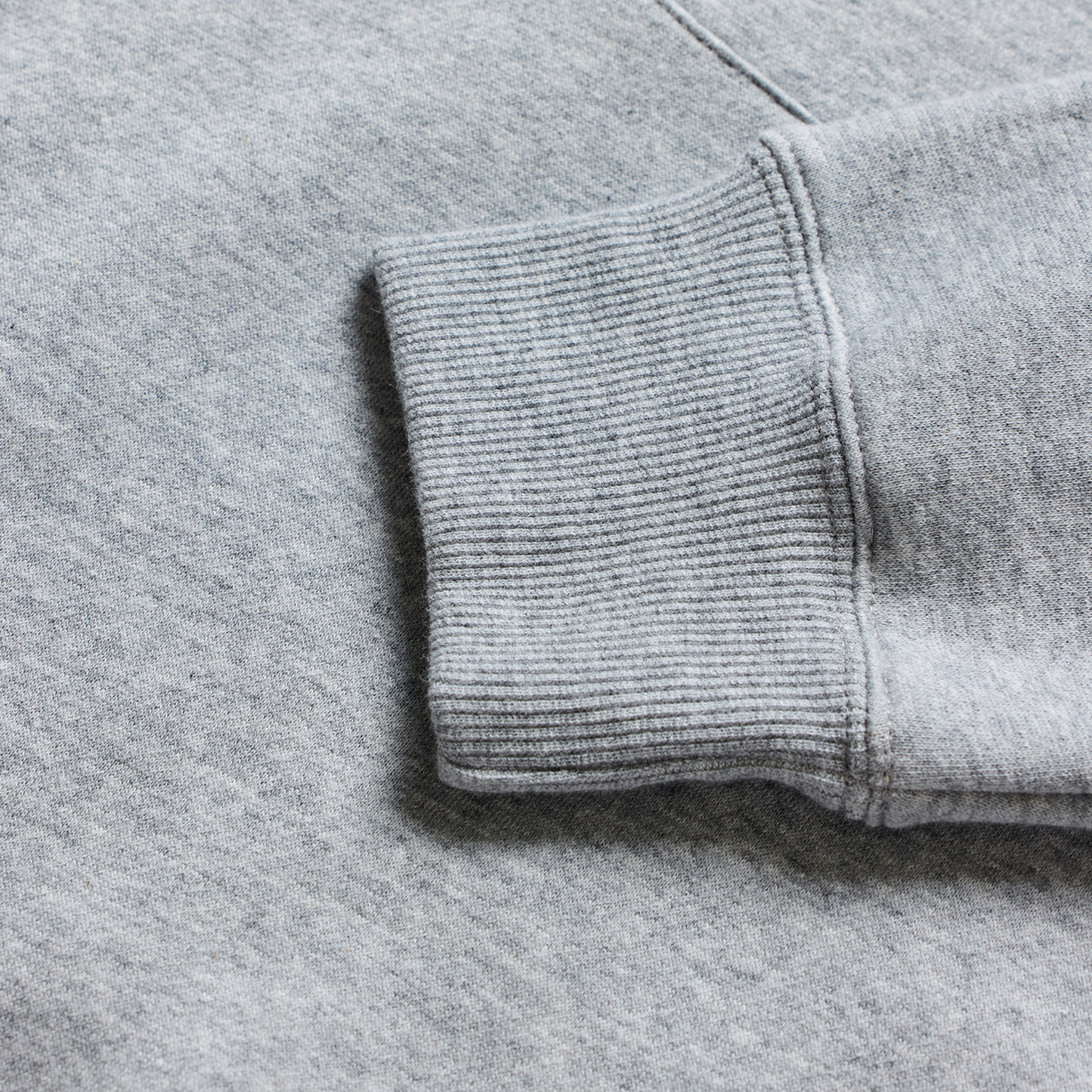 HAPPY DAYZ PULLOVER HOODIE GRAY HEATHER