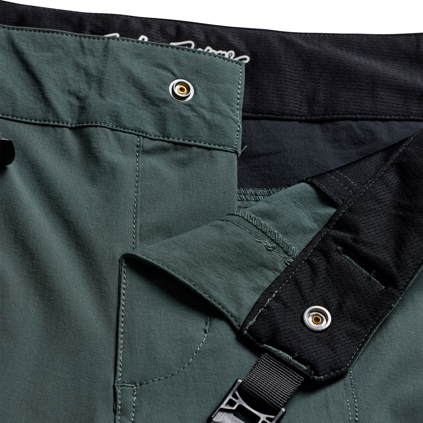 SKYLINE TRAIL PANT | MONO DARK FOREST