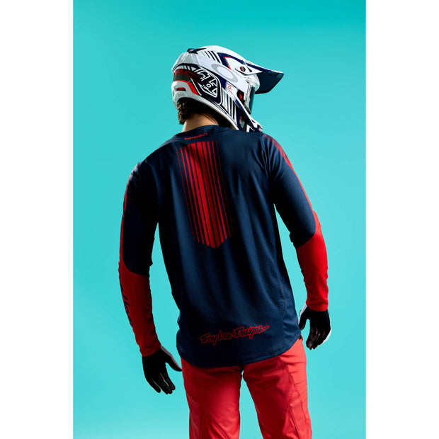 D4 AS POLYACRYLITE HELMET QUALIFER BLUE / WHITE