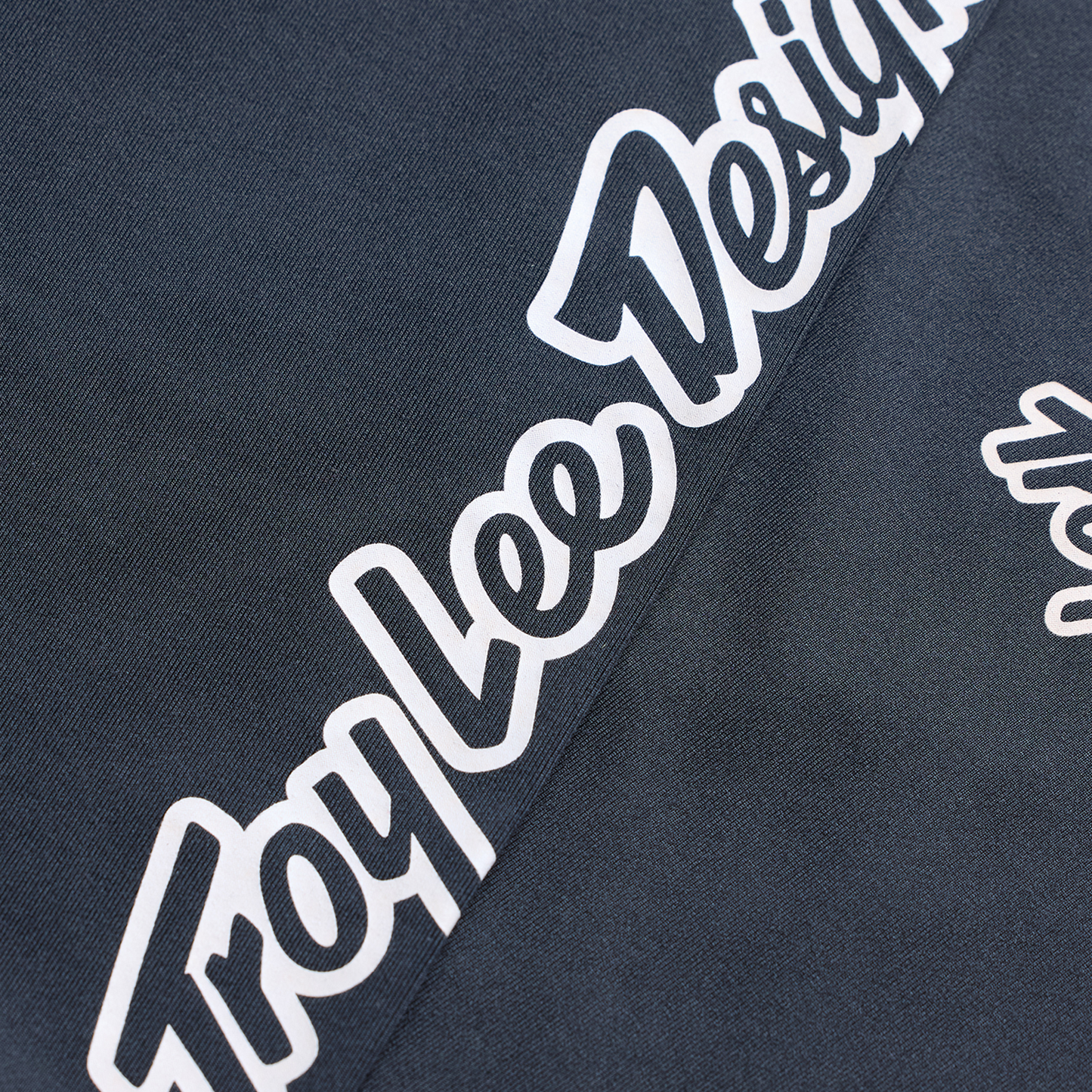 YOUTH RUCKUS RIDE LONG SLEEVE TEE PRESSED CARBON